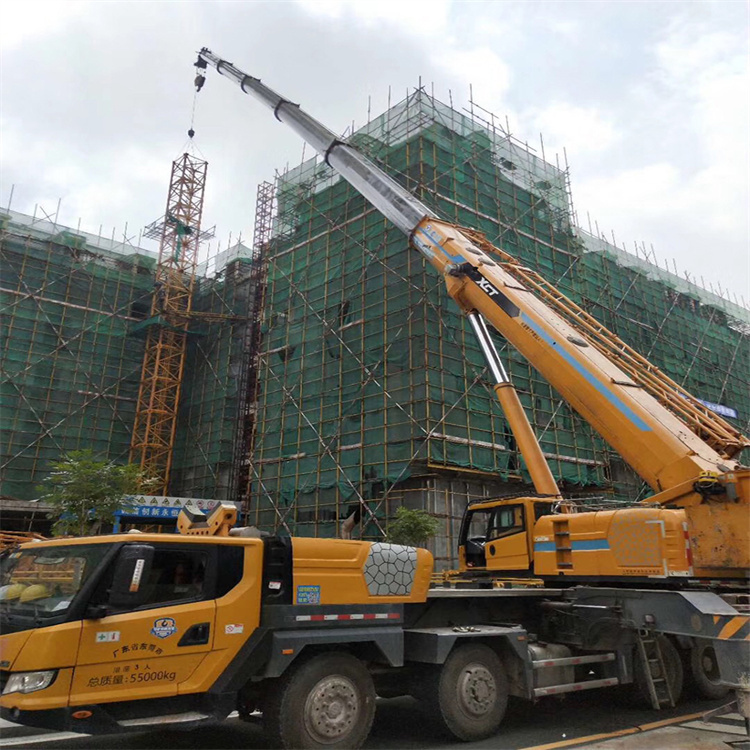 泉州谈谈吊车租赁需要注意的事项