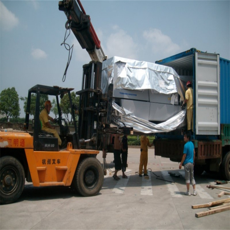 泉州物流仓库装卸随车吊租赁服务优势与选择指南