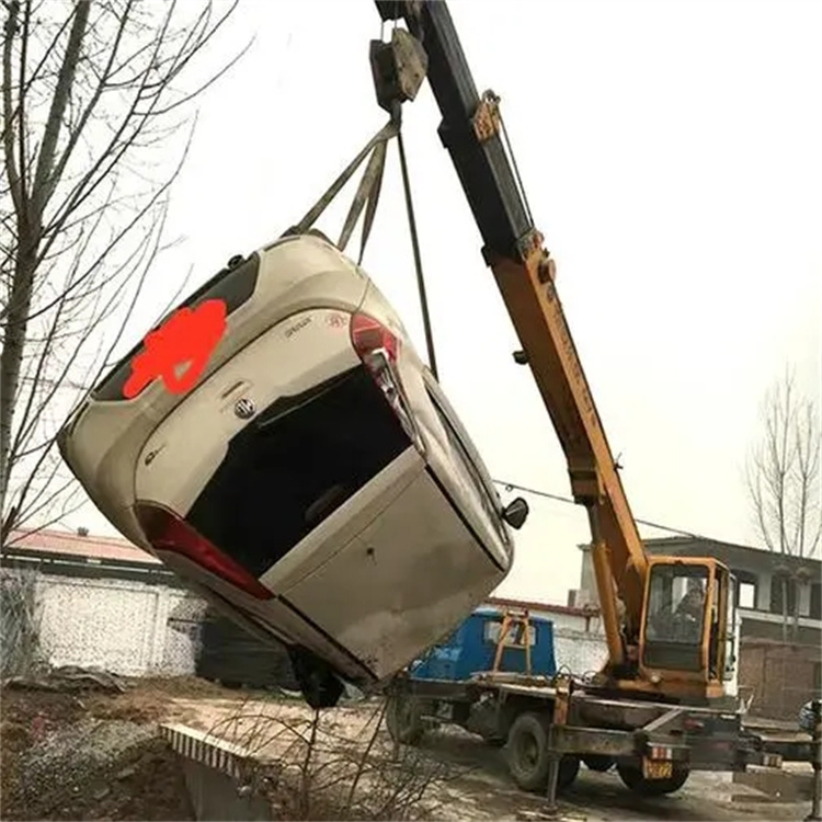 泉州随时待命，吊车24小时道路救援服务全解析