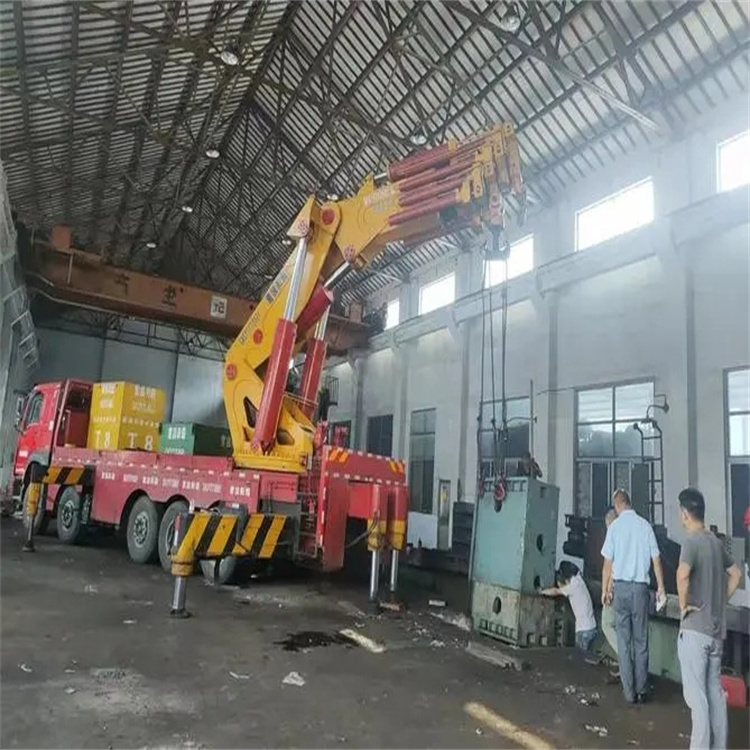 泉州山区地形租赁哪种吊车最合适？